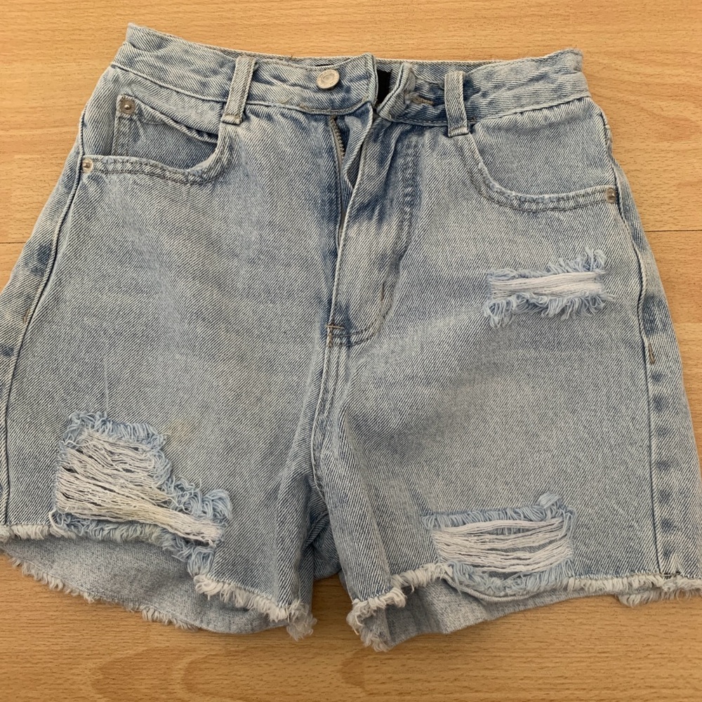 White Fox distressed Denim shorts